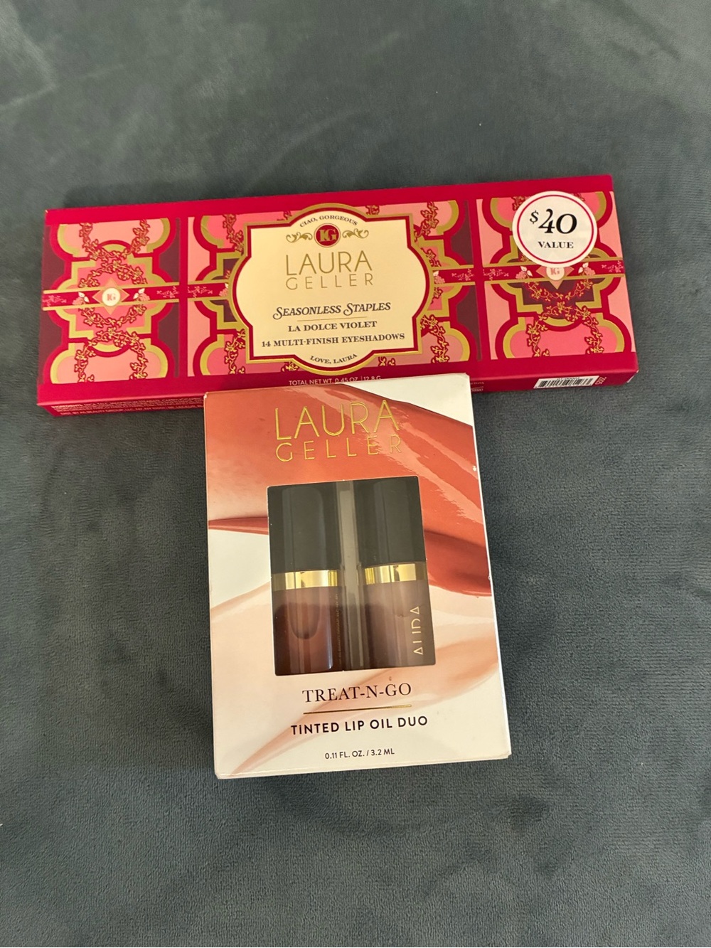 Laura geller set eyeshadow, palette and lip gloss duel in warm tones